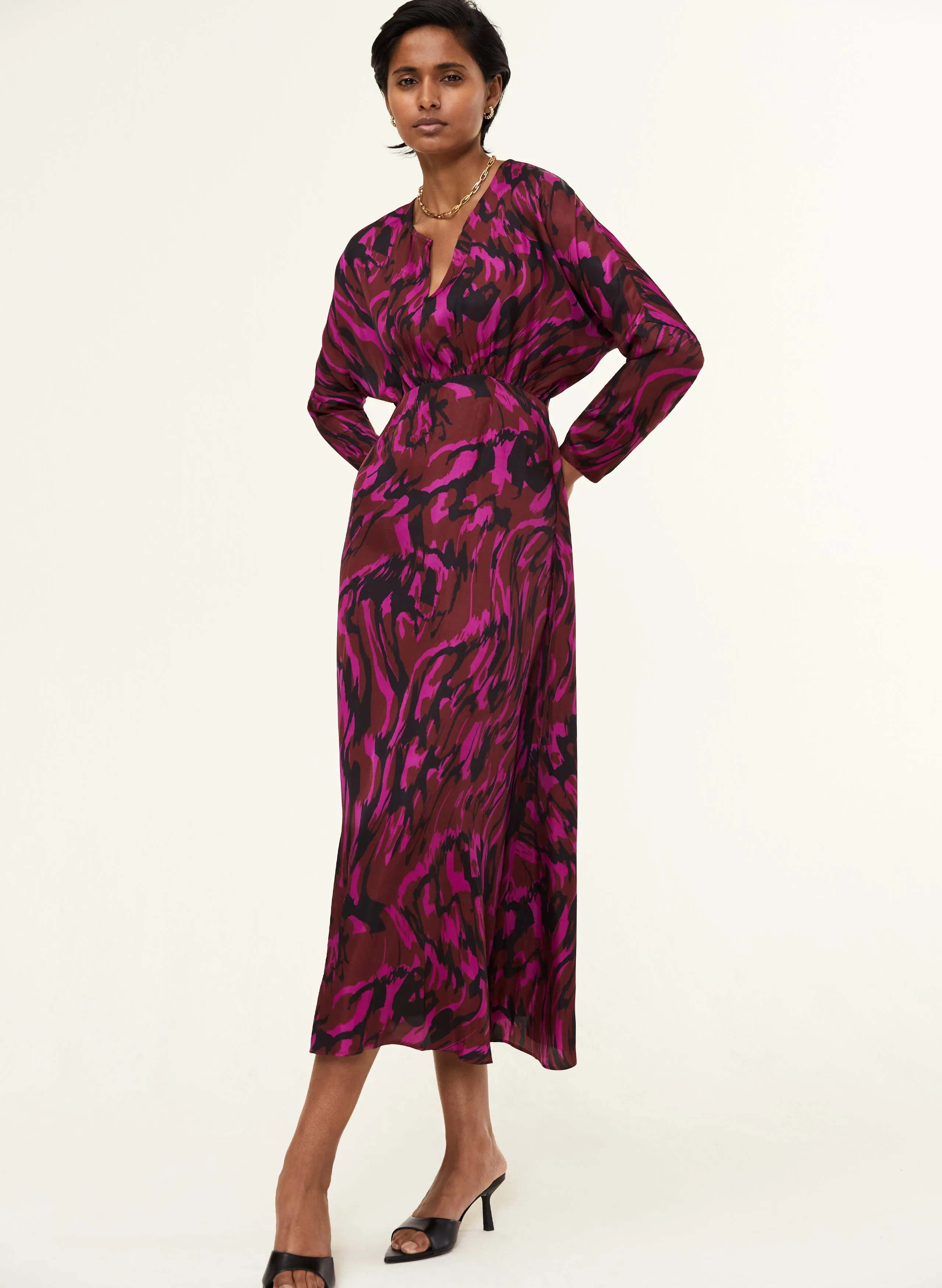 RENT - Ekaterina Satin Dress