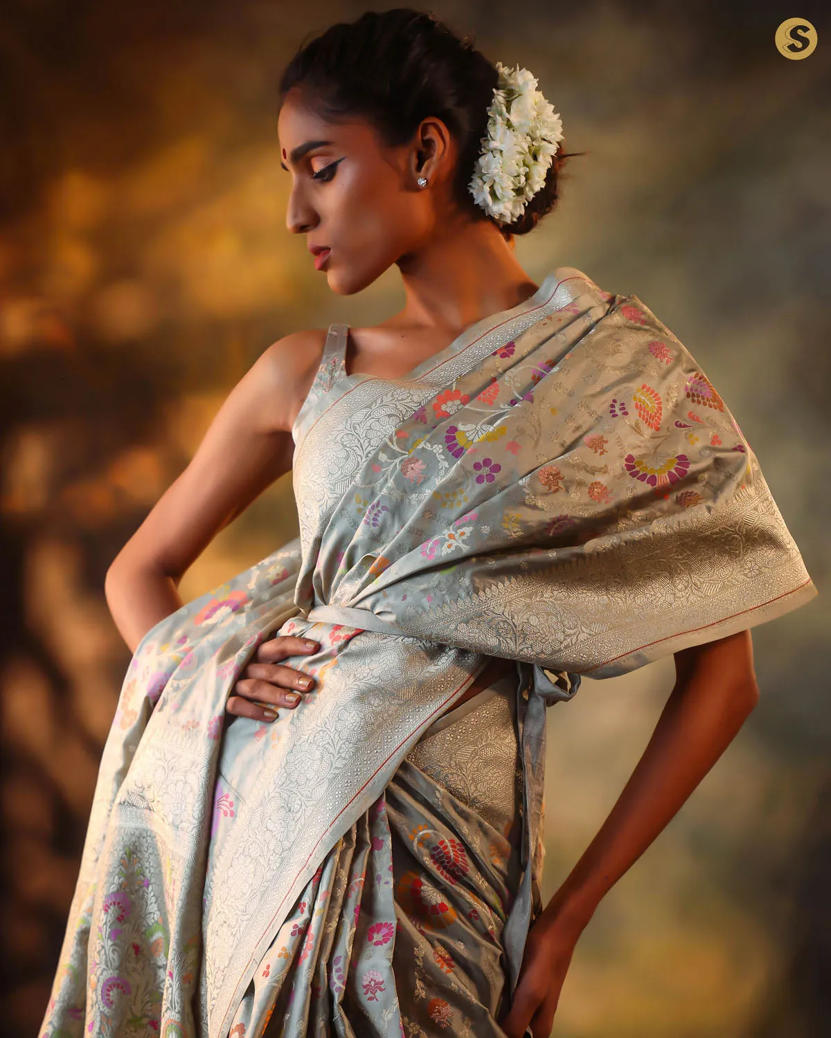 Soft Grey Jangla Banarasi Silk Saree