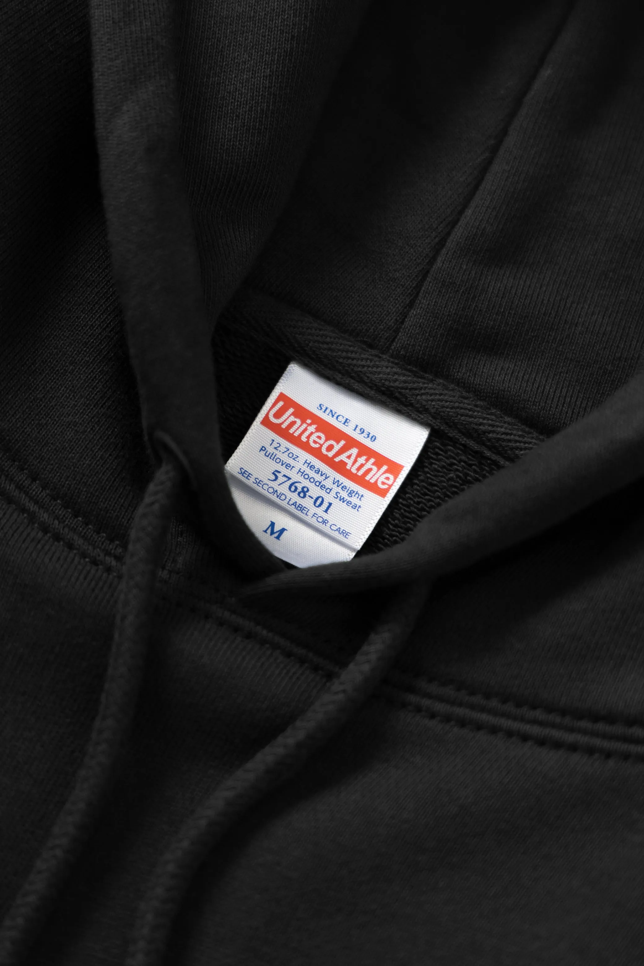 United Athle - 5768 12.7oz Heavyweight Hoodie - Black