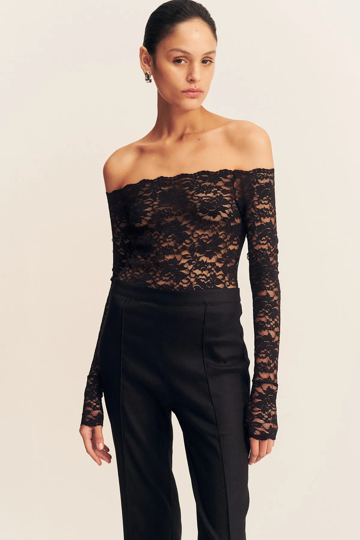 WALLIS LACE TOP - BLACK