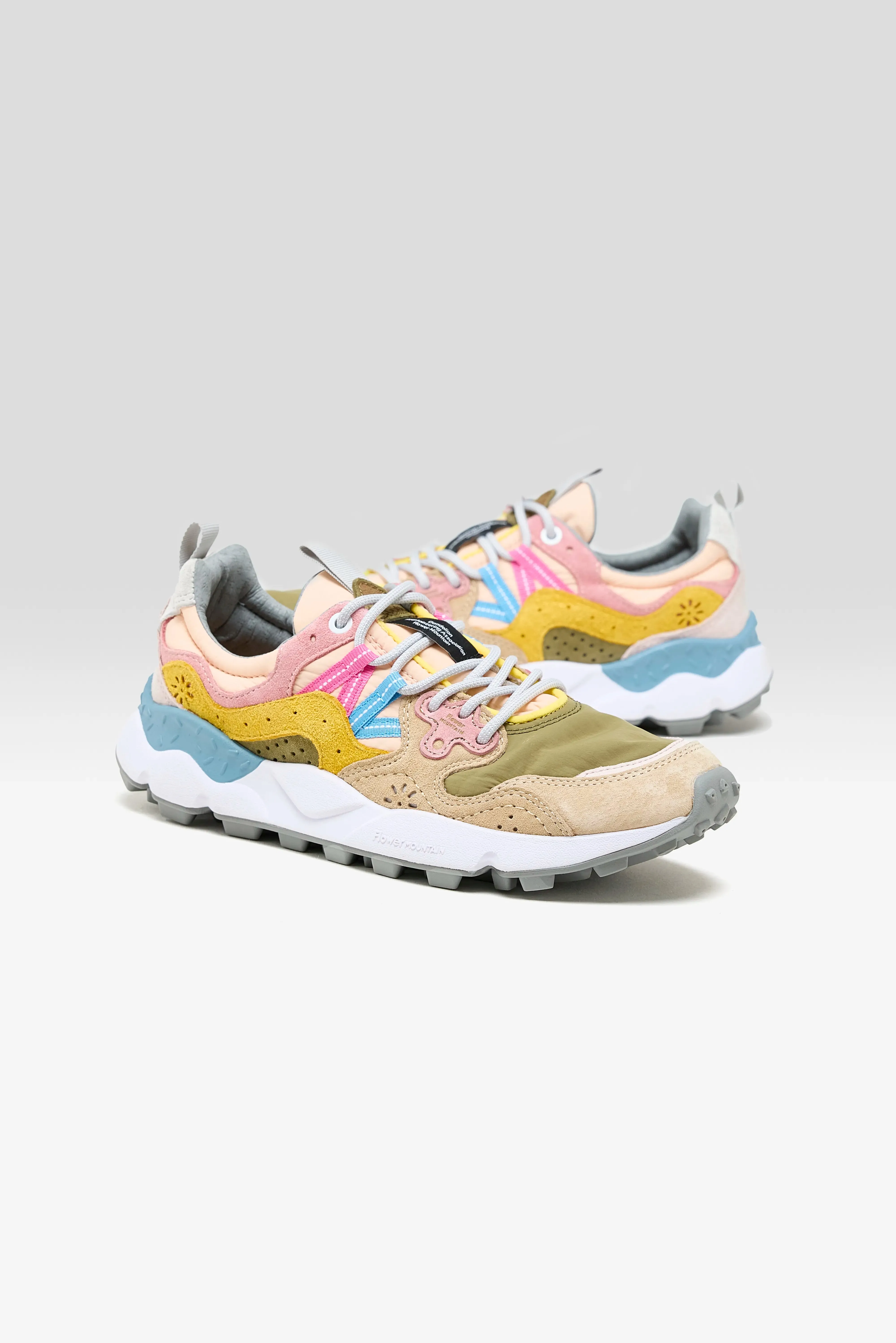 Yamano 3 for Women  (251 / W / MULTICOLOR)